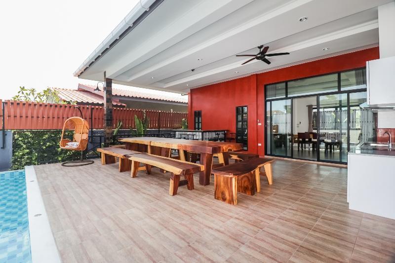 Baan Noppadol Hua Hin Loft Hotel Екстериор снимка